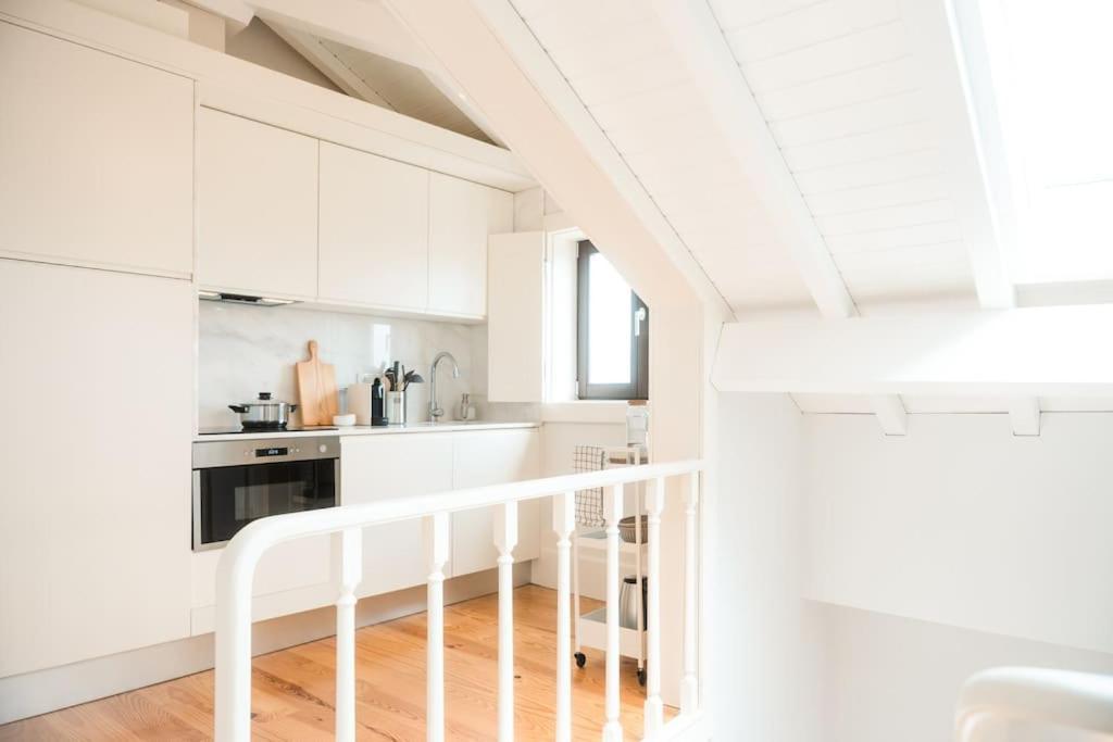 Fontainhas Douro Views By Lovelystay Porto Luaran gambar